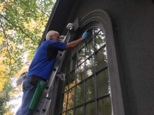 French-Cut-Window-Cleaning-Reeds-Lake-Mi