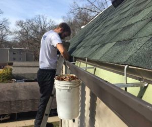 Gutter-Cleaning-Grand-Rapids-mi